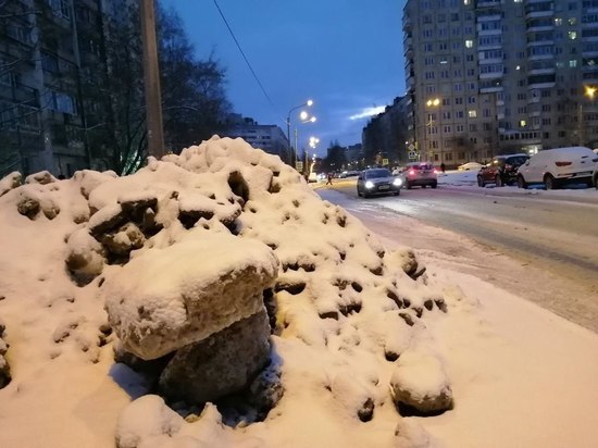Движение на перекрестке Пискаревского и Металлистов ограничат на месяц из-за ремонта светофора