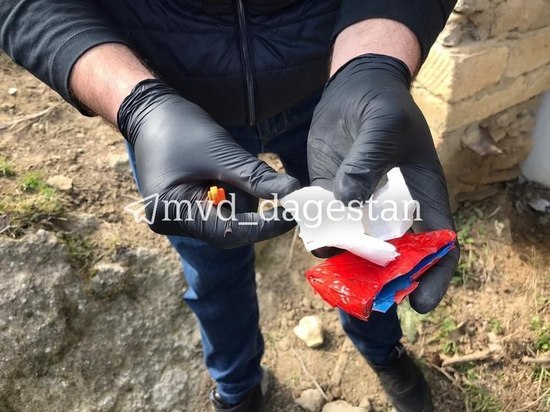 "Следы" закладчика обнаружили полицейские в Дагестане