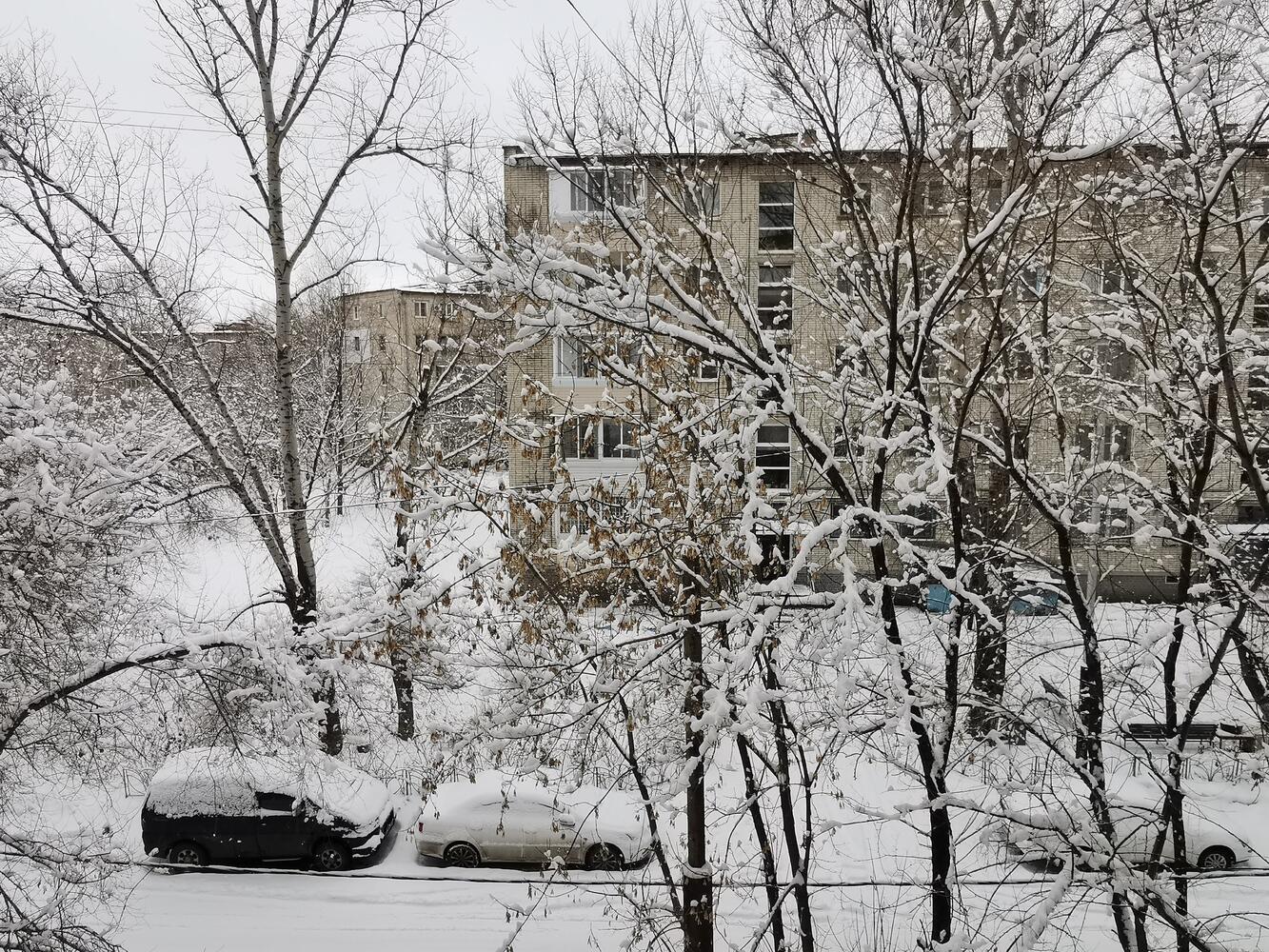 Дом в снегу фото