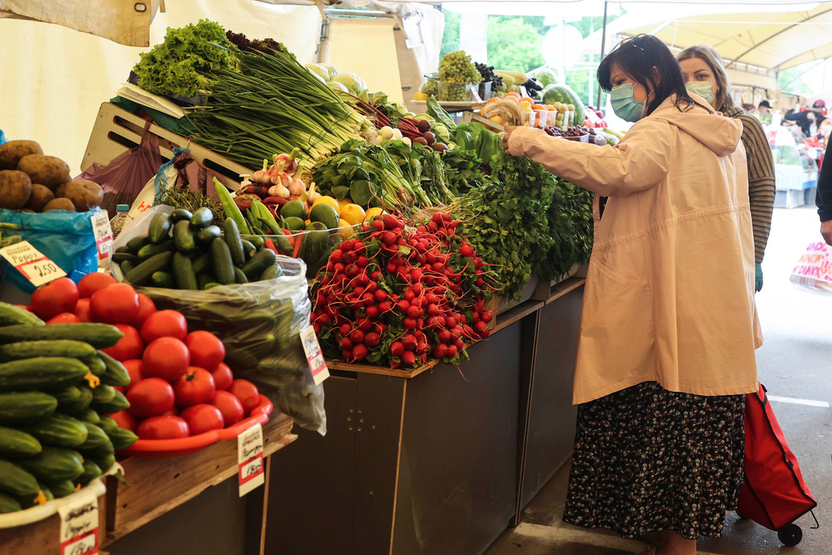 Inflation in Russia is declining, prices are rising: economists have explained the paradox