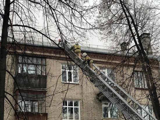 СК по Томской области возбудил уголовное дело по факту обрушения крыши в доме на Кулагина