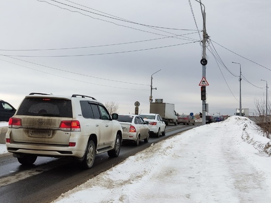 Утро 14 марта в Томске началось с автомобильных заторов