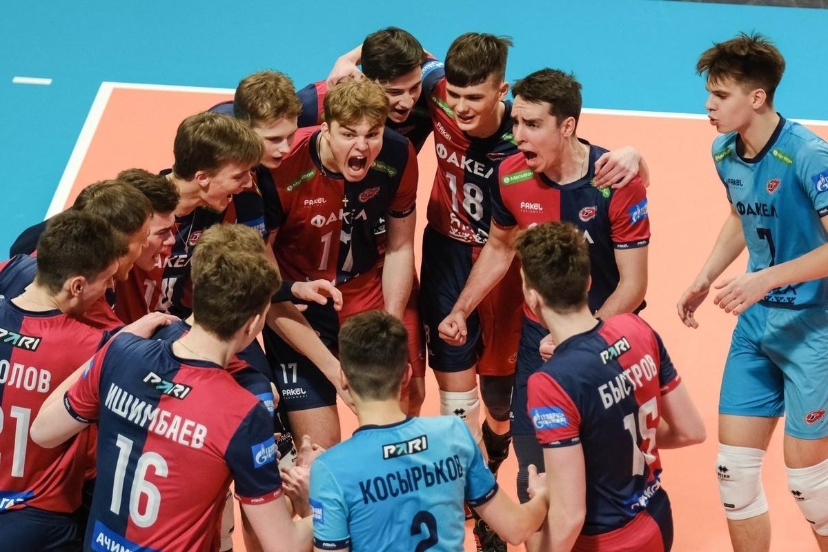 The youth team of Fakel from Novy Urengoy beat the Nizhny Novgorod volleyball players in the first match of the final round