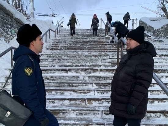 В Новосибирске прокуратура проверит срыв сроков строительства лестницы на Речном Вокзале