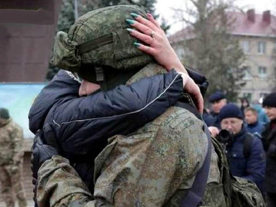 Волонтёр из Новосибирска с позывным «тетьЛид» приехала к сыну-бойцу в Ростов