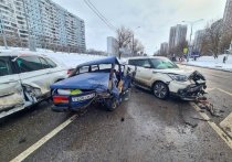 Список самых аварийно опасных трасс столицы составили автостраховщики