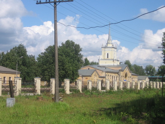 Расписание движения поезда Дно-Псков изменили в регионе
