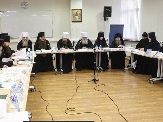 Духовенство Серпухова приняло участие в заседании синодальной коммиссии
