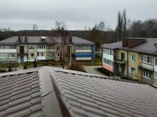 На Юбилейной в Ладушкине отремонтировали крыши домов