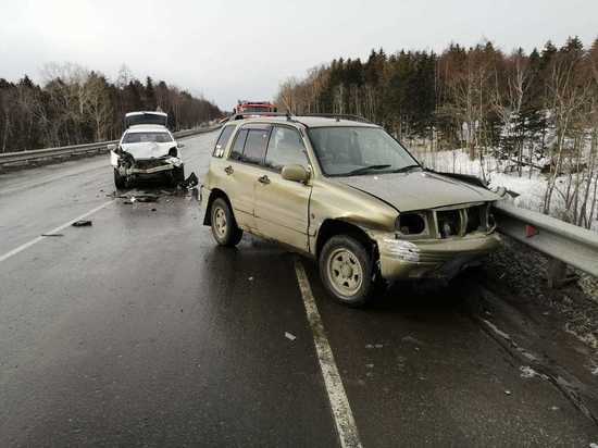 Жесткое ДТП с тремя автомобилями произошло на дороге Южно-Сахалинск — Оха