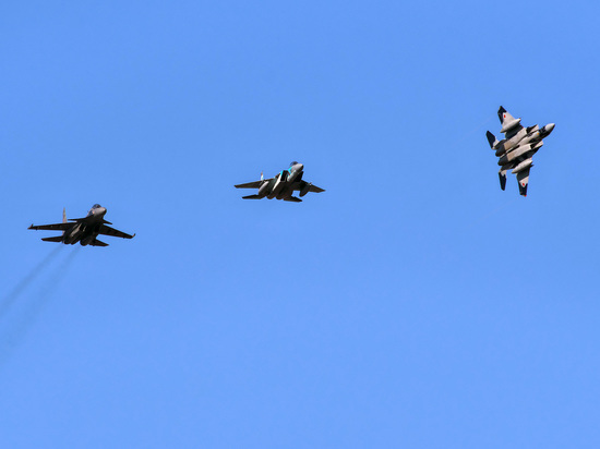 Киеву предложили привлечь к боям западных пилотов-наемников