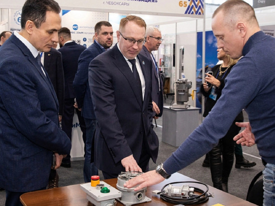 Ямальский нефтегазовый форум с выставкой оборудования и технологий стартовал в Новом Уренгое
