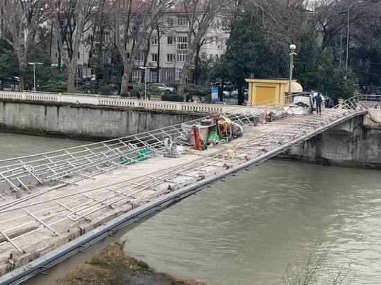 В Сочи завершили первый этап реконструкции Малого Ривьерского моста