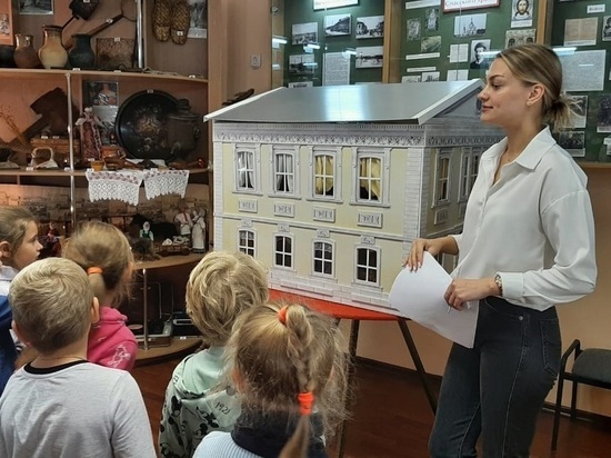 Смотр-конкурс школьных музеев прошел в городском округе Серпухов