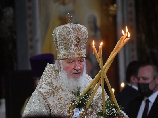 Патриарх Кирилл призвал воспрепятствовать принудительному закрытию Киево-Печерской лавры