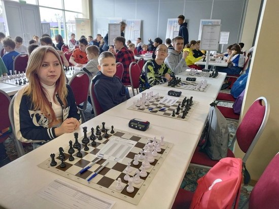 Псковичи принимают участие во всероссийских соревнованиях по шахматам