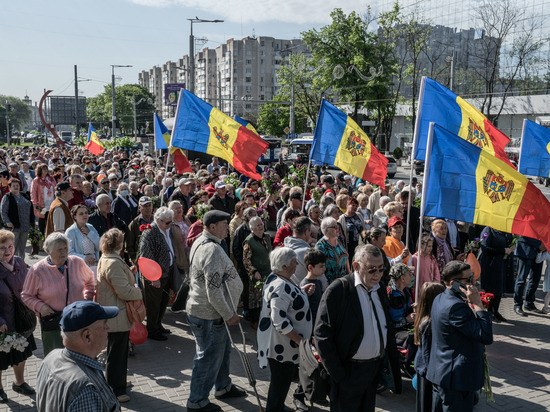 На митинге оппозиции в Молдавии произошли столкновения