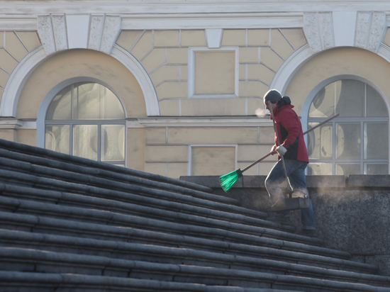 Спрос на сотрудников ЖКХ в Петербурге вырос на 40 % с начала года