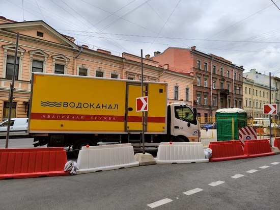 Предпринимателя из Петербурга обвинили в даче взяток работникам городского Водоканала
