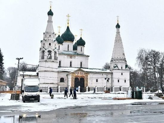 В Ярославле разобрали каток на Советской площади