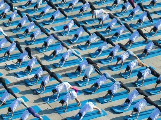 Геронтологи выяснили, как йога влияет на пожилых