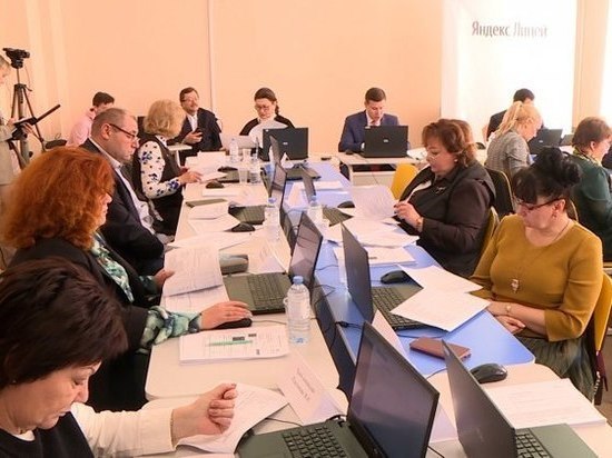 Аттестацию руководителей образовательных организаций Псковской области впервые провели в открытом режиме