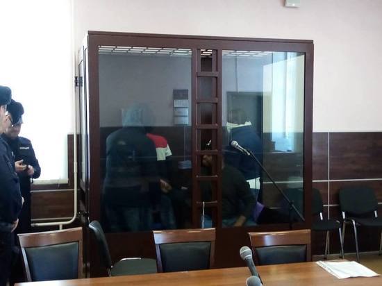 Четыре иностранца-ОПГэшника проведут в российской тюрьме несколько лет по решению суда Петербурга