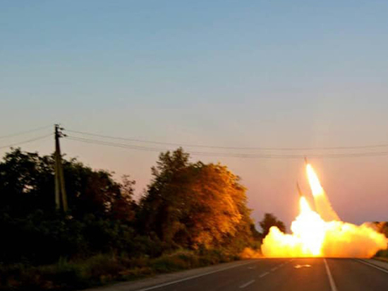 Военкор сообщил о взрывах в Днепропетровской области Украины после атаки дронов