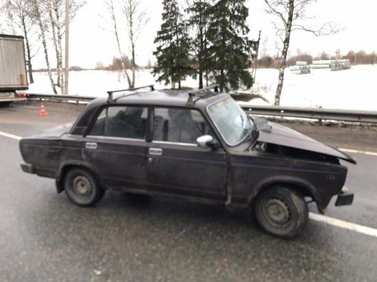 В Смоленском районе в результате ДТП пострадал 65-летний водитель «ВАЗ 2105»