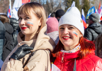 В годовщину события, 18 марта, в Центральном парке Новосибирска состоялся концерт-митинг «Крым, Донбасс, Россия – навсегда!»