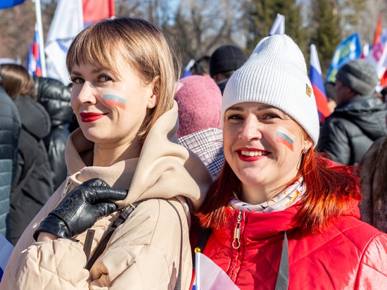 В Новосибирске 18 марта прошел концерт в честь воссоединения Крыма с Россией