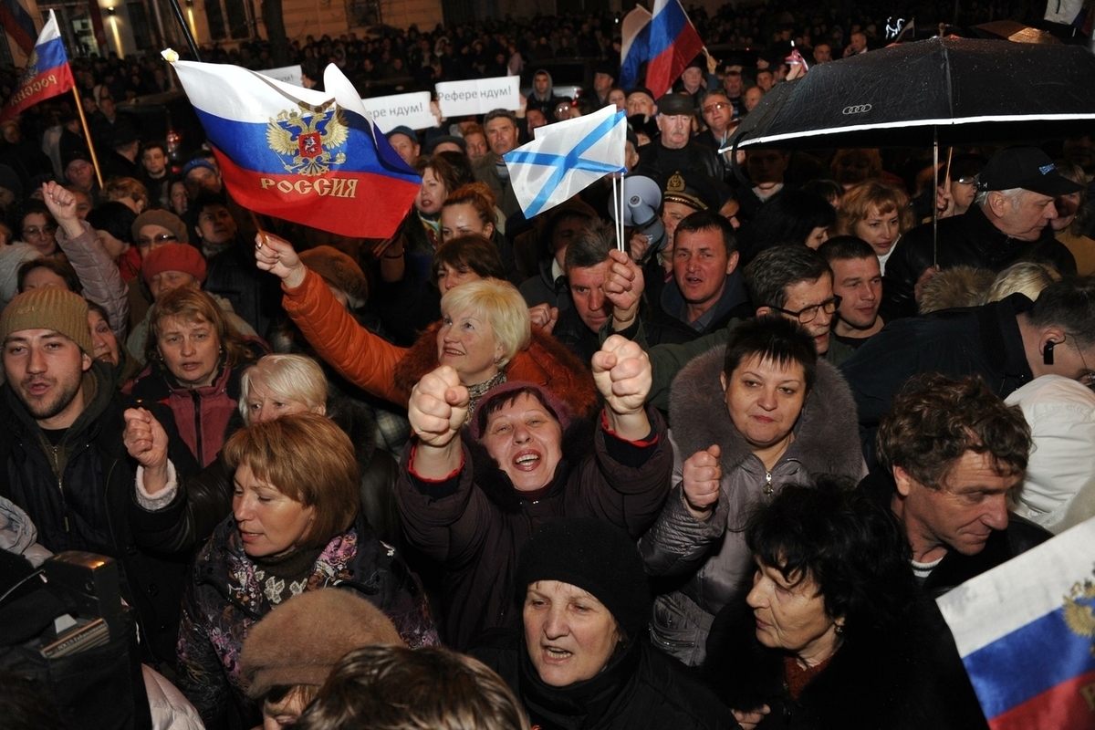 VTsIOM: 86% of Russians consider the right decision to annex Crimea to Russia