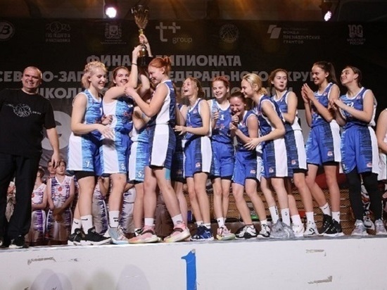 Архангельская команда завоевала золото в зональном этапе «КЭС-БАСКЕТ»