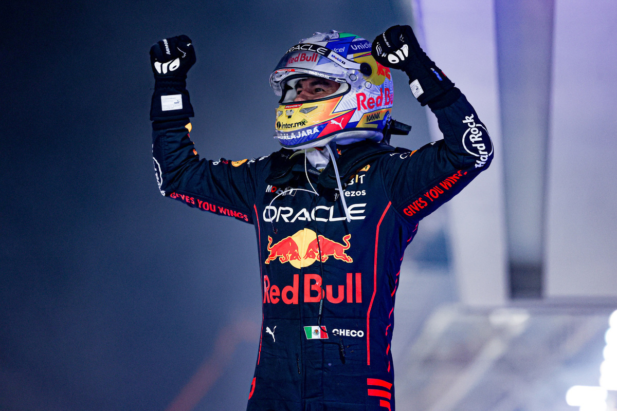 Перес выиграл квалификацию Гран-при Саудовской Аравии, Ферстаппен – 15-й