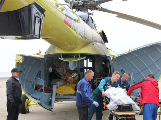 Вертолет доставил на Сахалин пациента с инсультом с Кунашира
