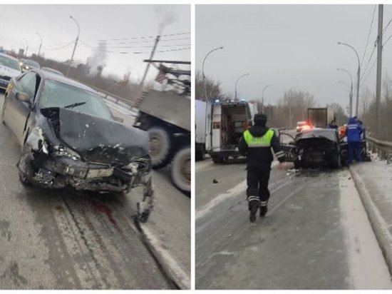 Три человека пострадали в результате столкновения Toyota и Hyundai в Новосибирске