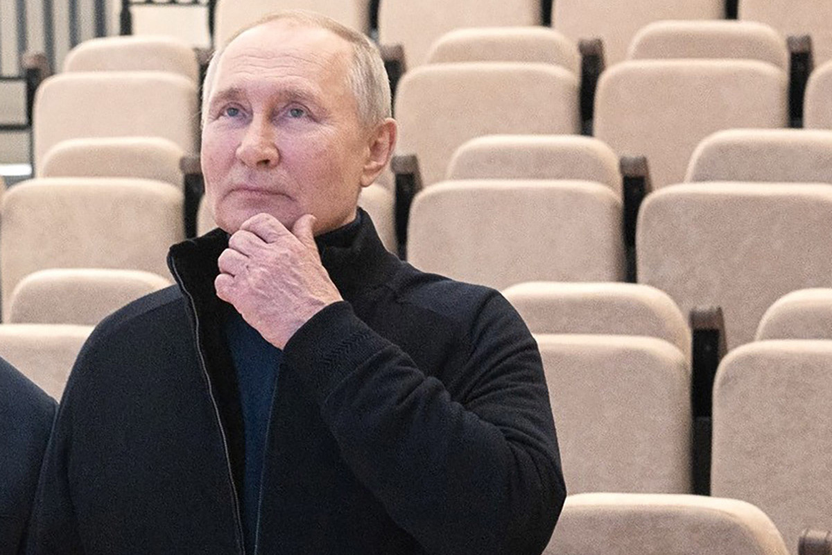 Putin at the wheel examined Mariupol: "Comfortable, beautiful"