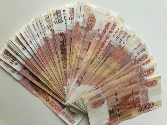 Петербургская пенсионерка отдала мошенникам 4,5 миллиона рублей, желая заработать на «крипте»
