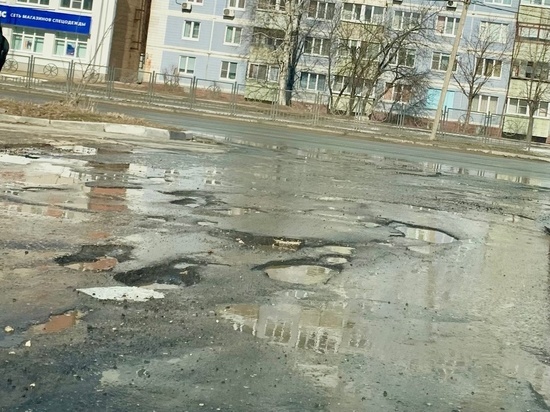 Жительница Рязани пожаловалась на состояние дороги на улице Зубковой