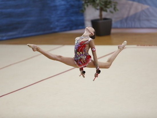 В Великом Новгороде продолжается проект по адаптивной художественной гимнастике
