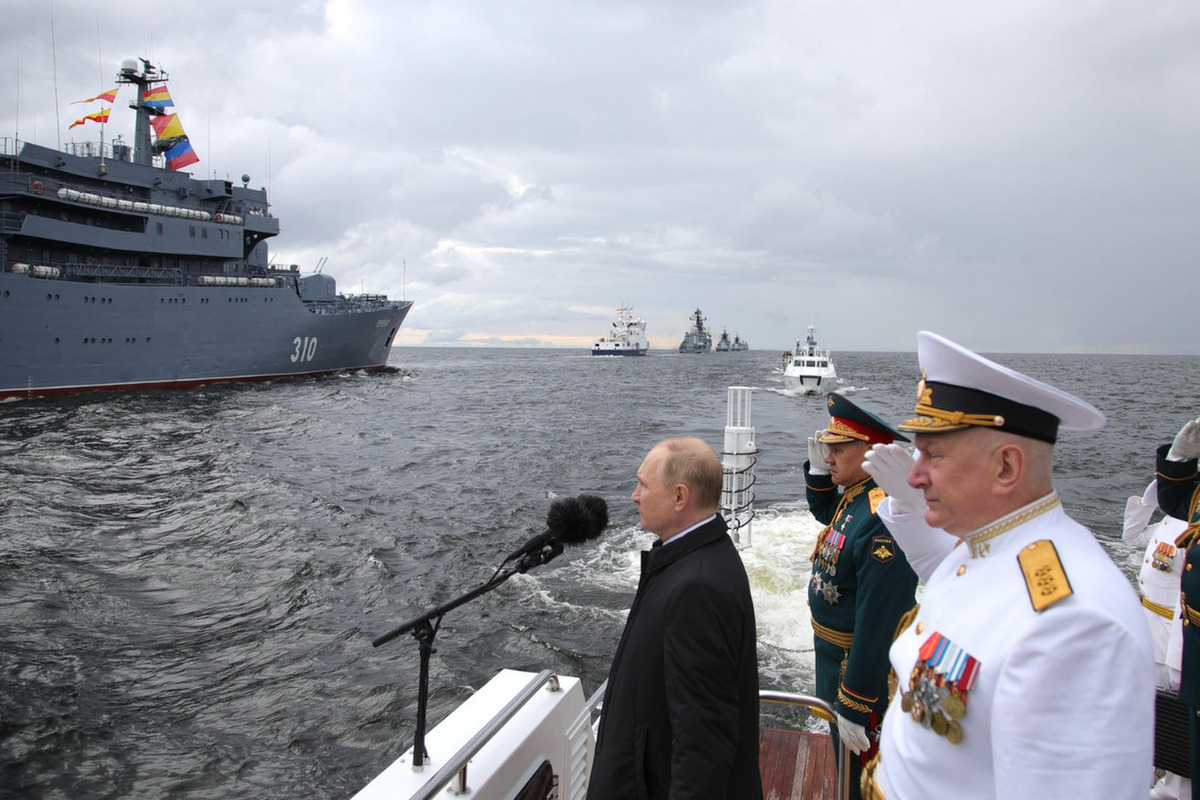 Putin: NATO is trying to penetrate the Asia-Pacific region