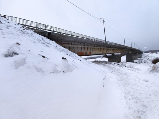 Мэрия Томска отчиталась о демонтаже ледовой дороги под Коммунальным мостом
