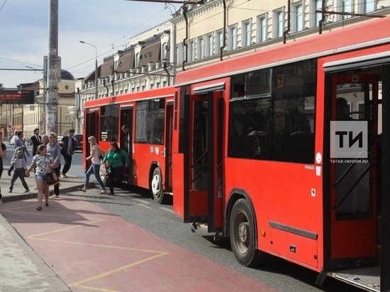 Кондуктор казанского автобуса избила пьяного пассажира, не оплатившего проезд