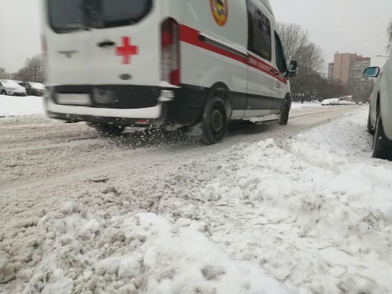 Сотрудника заполярной компании осудили за травмирование ребенка из-за снегоуборочной техники