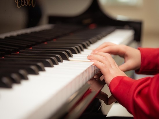 В 2023 году девять белгородских детских школ искусств получат новые музыкальные инструменты