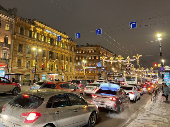 Петербург — это не мое: куда и почему переезжают жители Северной столицы