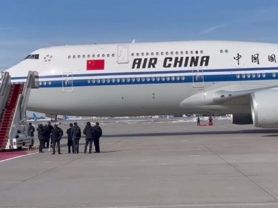 ТАСС: председатель КНР Си Цзиньпин прибыл в Россию с государственным визитом