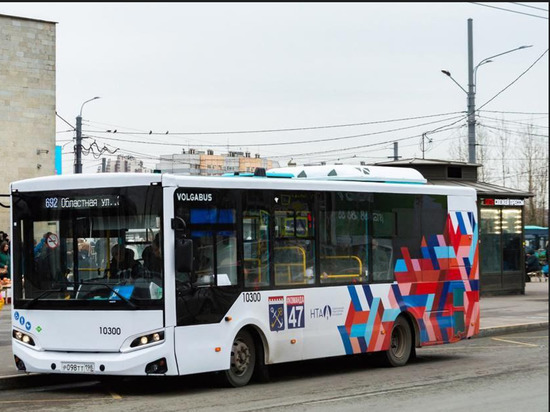 Брендированные автобусы на сжиженном природном газе вышли на маршрут в Кудрово
