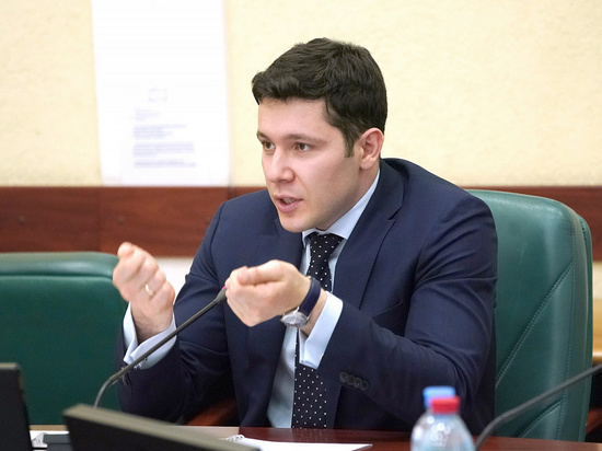 Алиханов заявил, что на паромах занимают места грузы, которые можно перевозить по суше