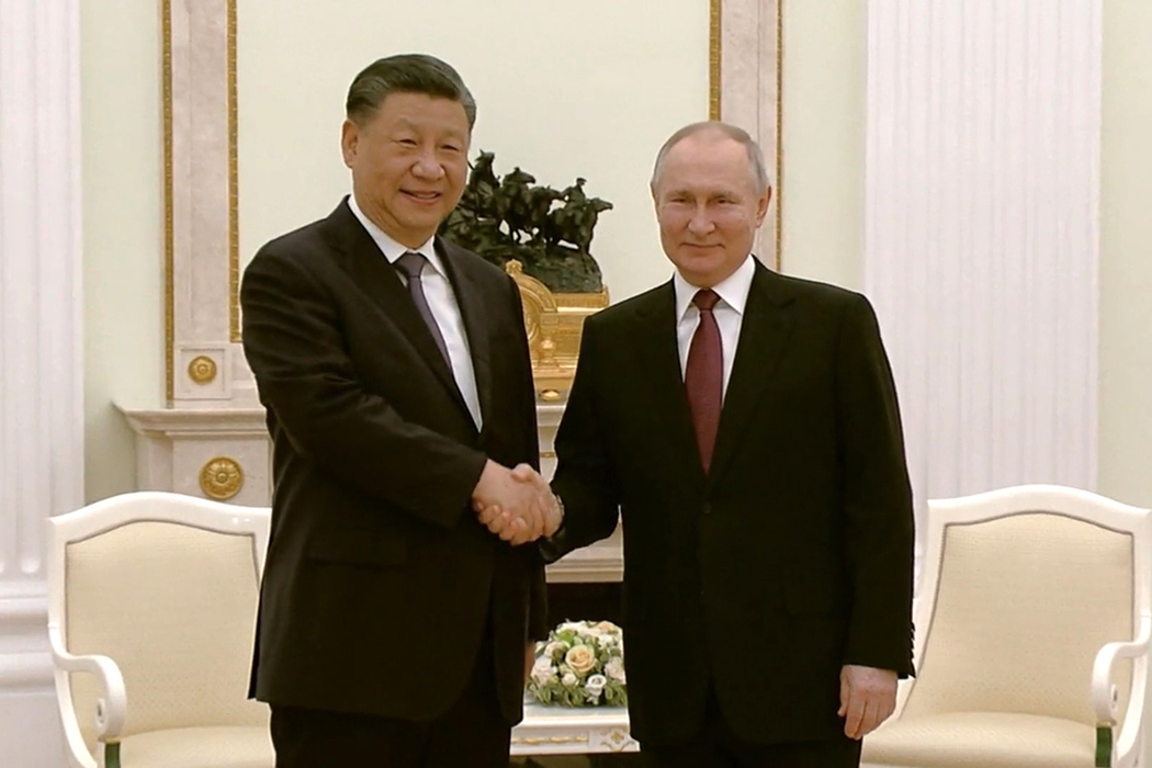 Footage of Xi Jinping's visit to Moscow: Chinese President meets with Putin